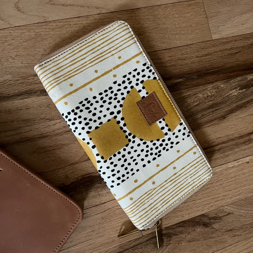 Sseko solstice wallet